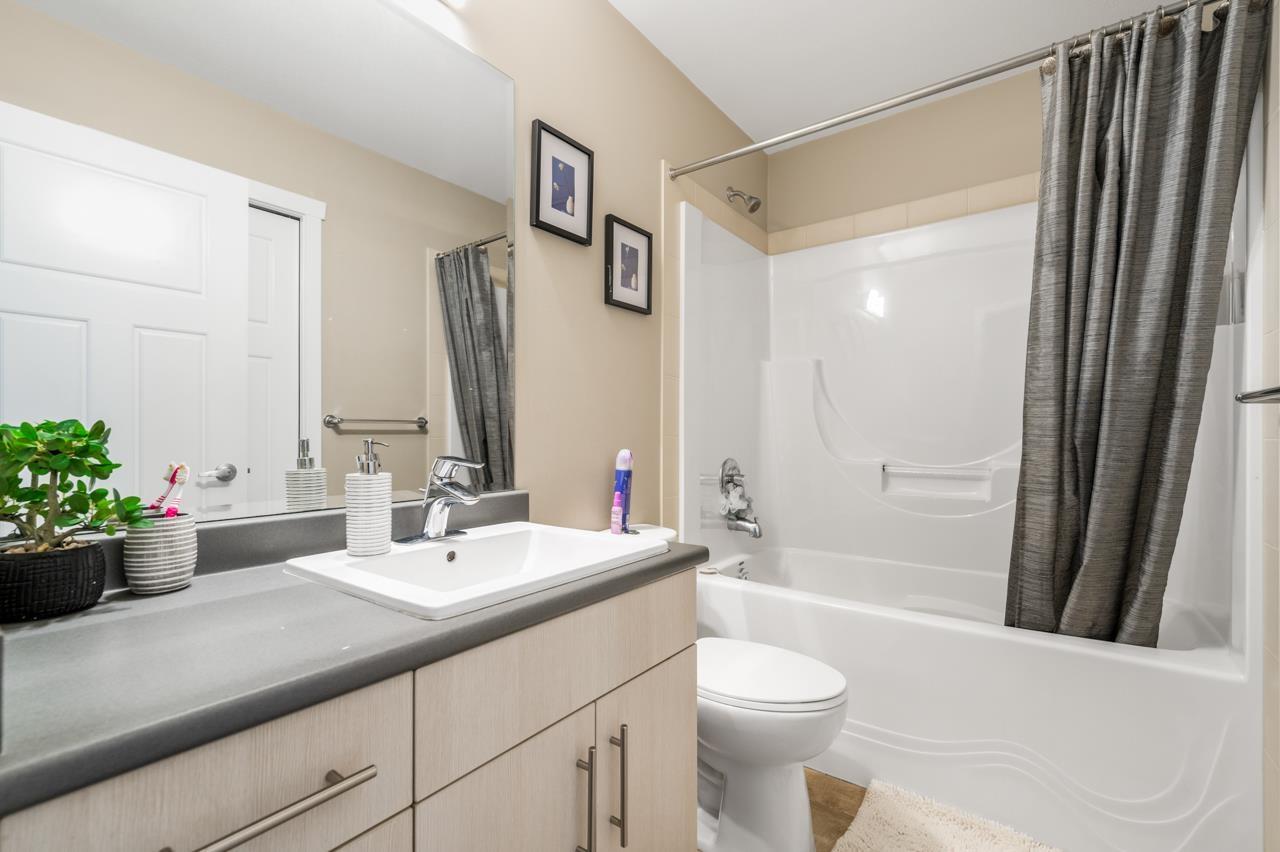 81 6123 138 Street Property Photo 19