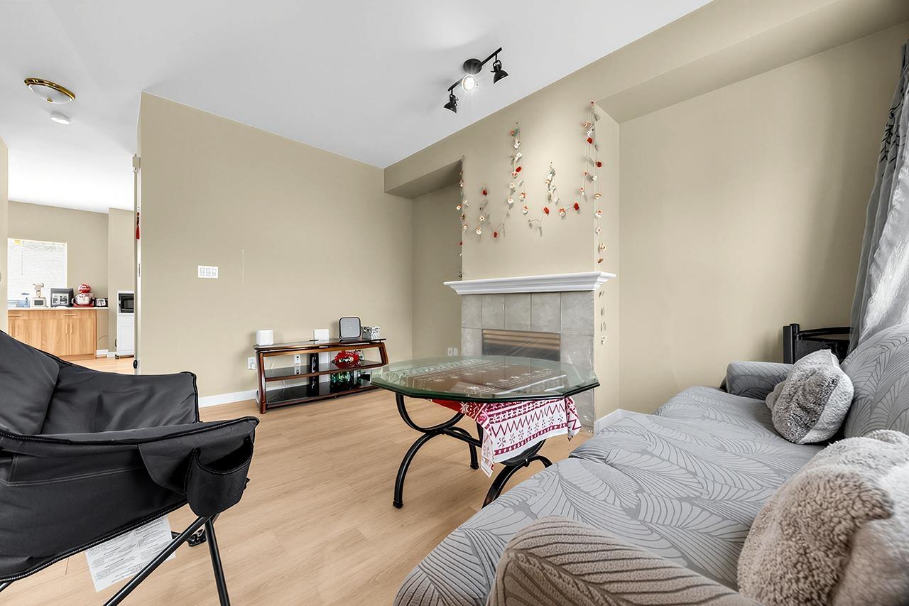 15 15133 29a Avenue Property Photo 5