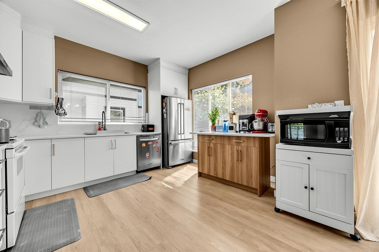 15 15133 29a Avenue Property Photo 10