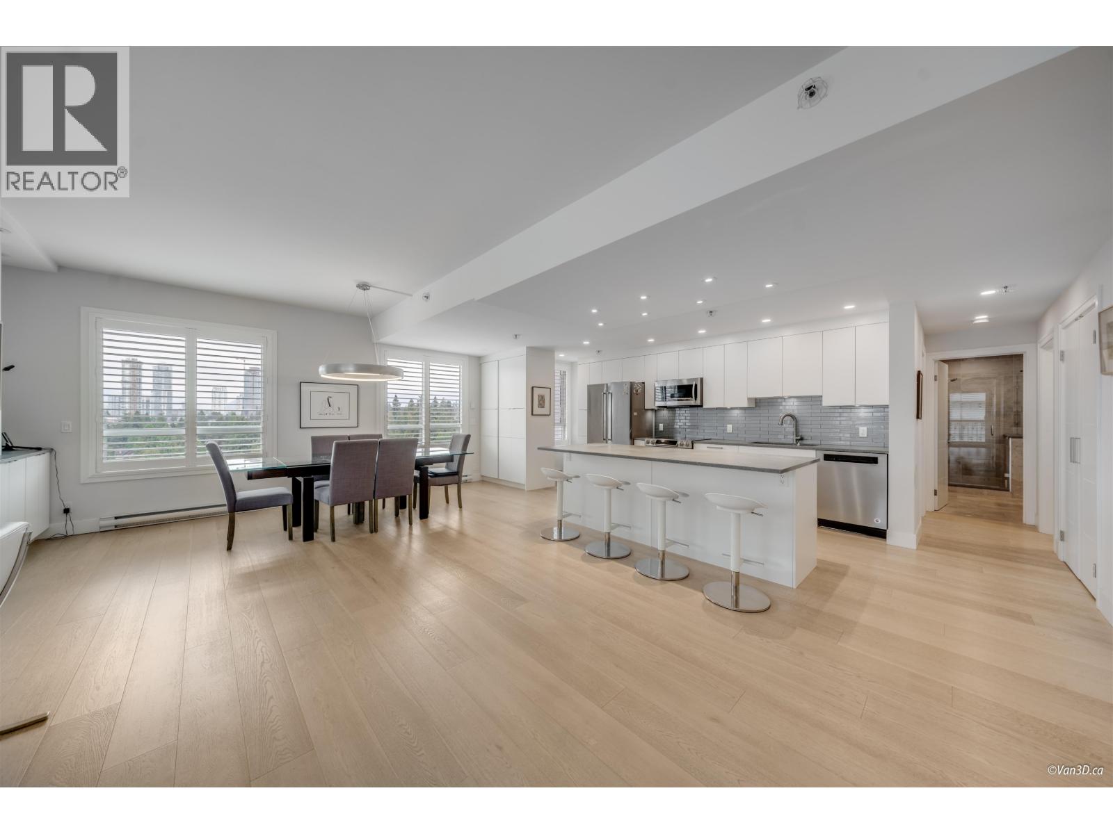 2102 555 Austin Avenue Property Photo 7