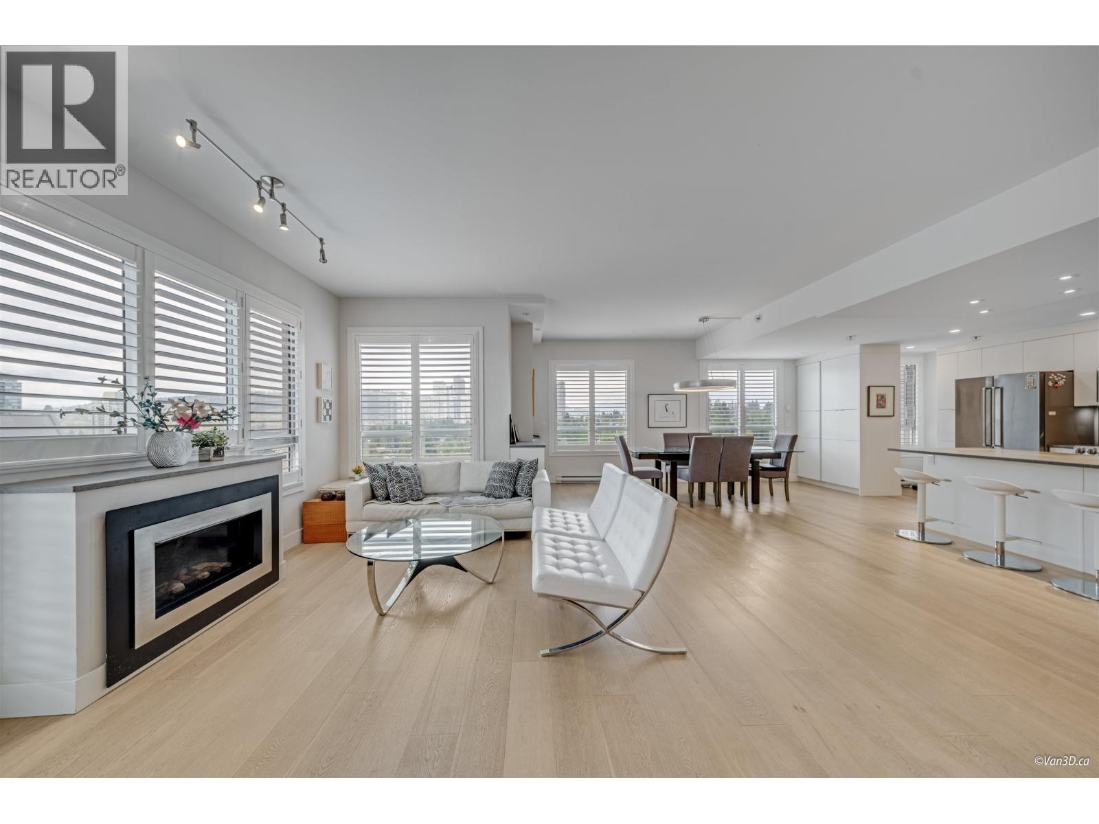2102 555 Austin Avenue Property Photo 11