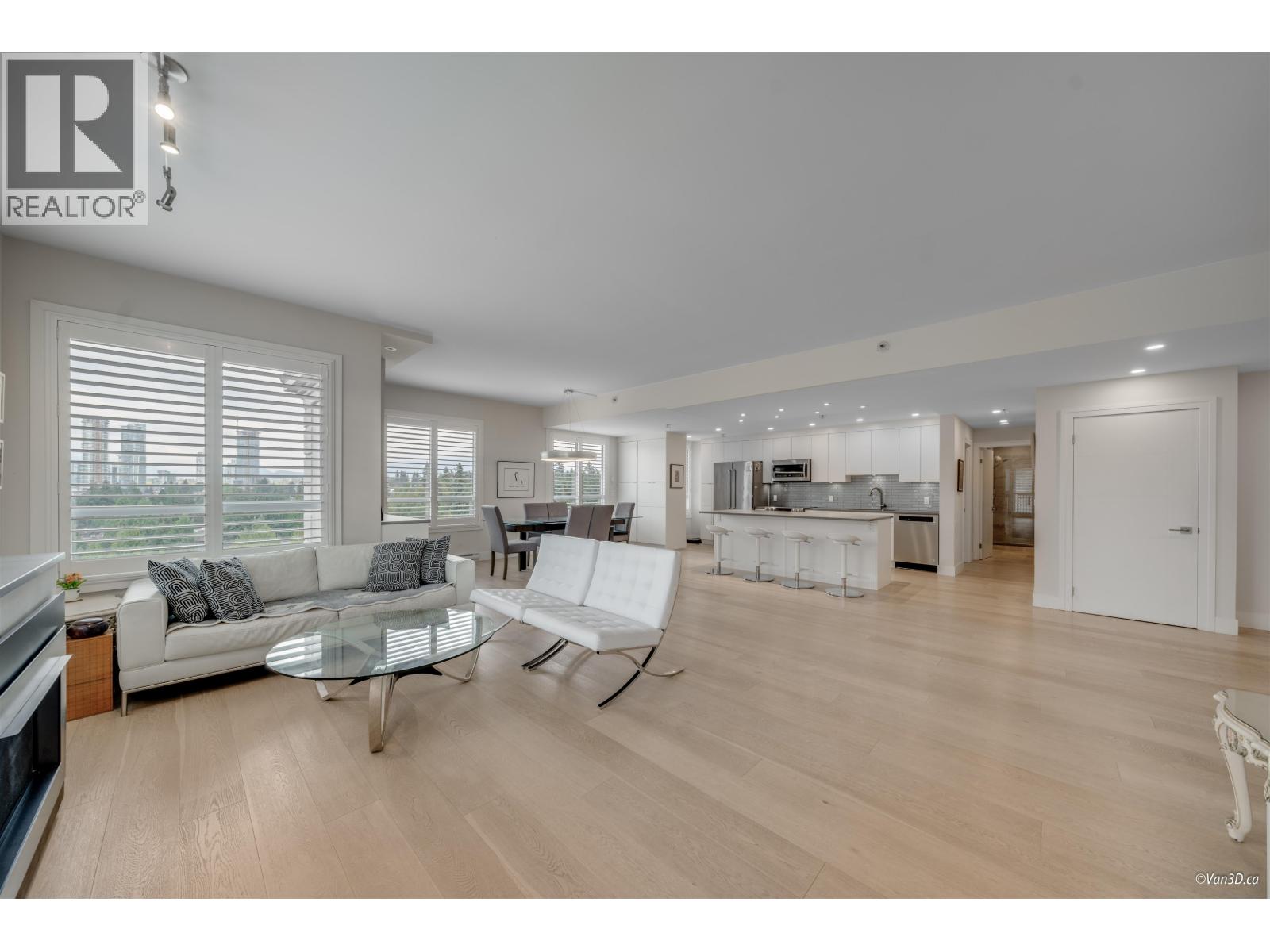 2102 555 Austin Avenue Property Photo 12