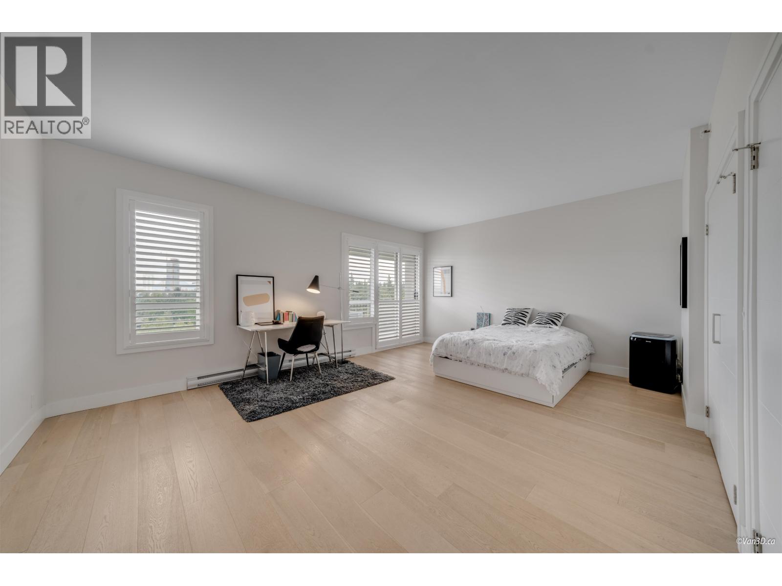 2102 555 Austin Avenue Property Photo 17