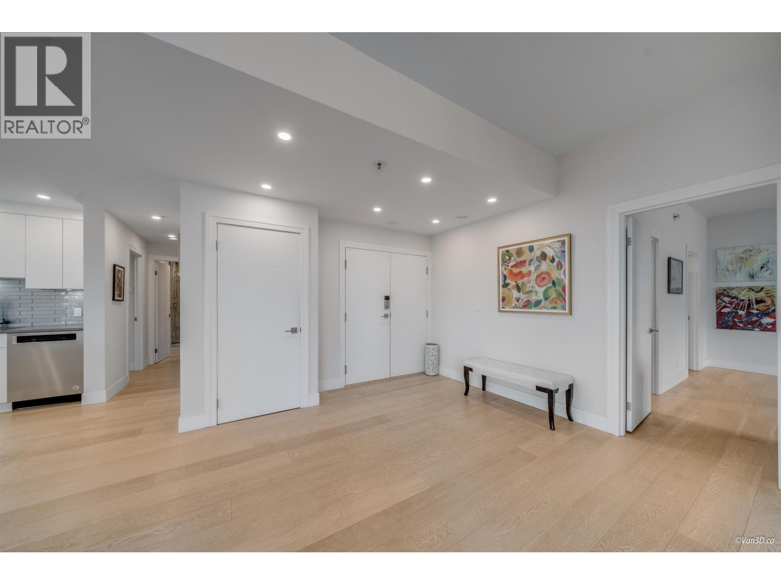 2102 555 Austin Avenue Property Photo 26