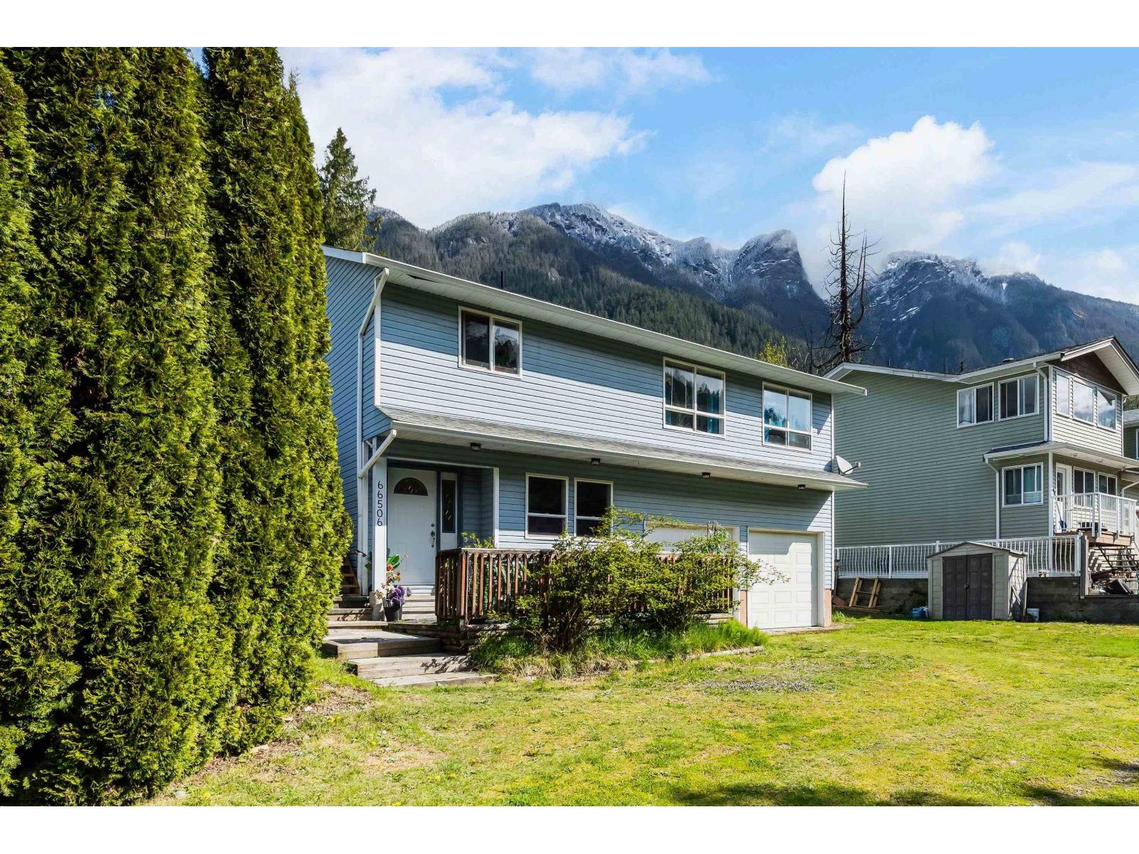66506 Kawkawa Lake Road Property Photo 3