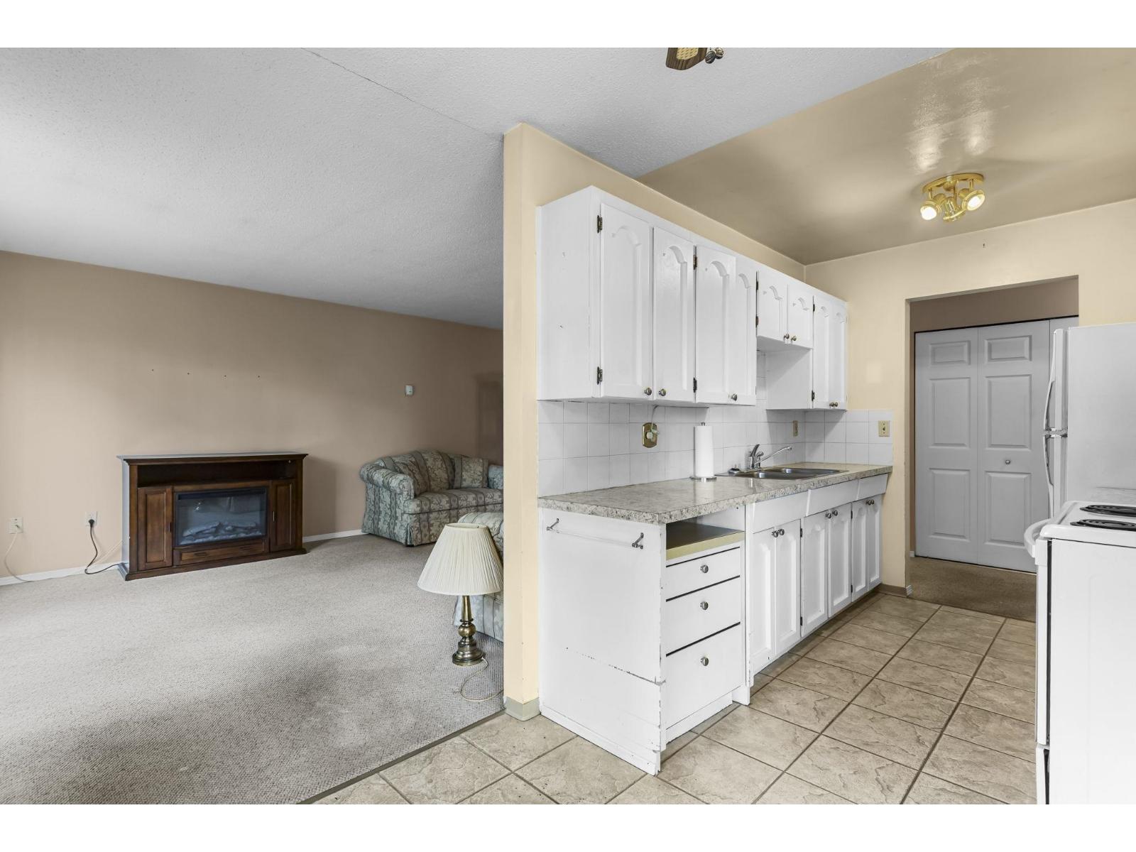 311 32175 Old Yale Road Property Photo 12