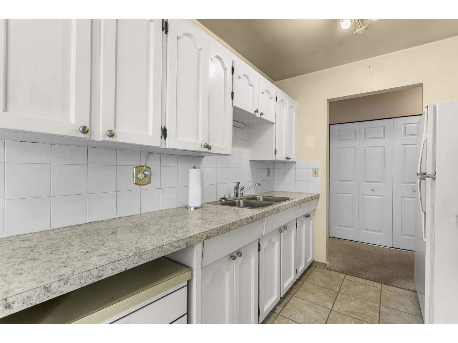 311 32175 Old Yale Road Property Photo 14