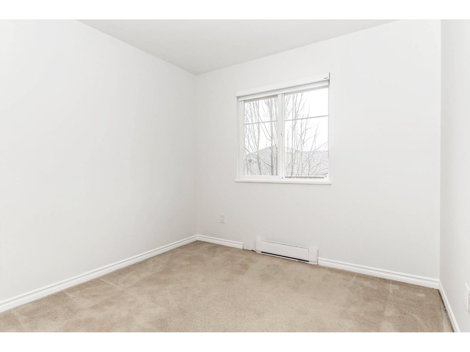 28 14959 58 Avenue Property Photo 17