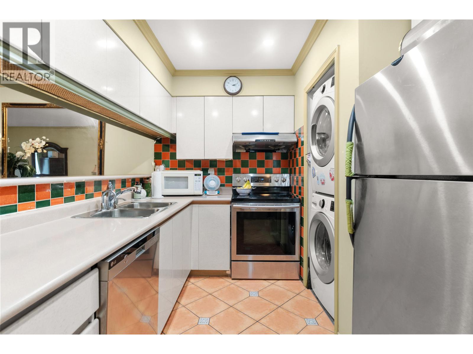 308 1823 E Georgia Street Property Photo 17