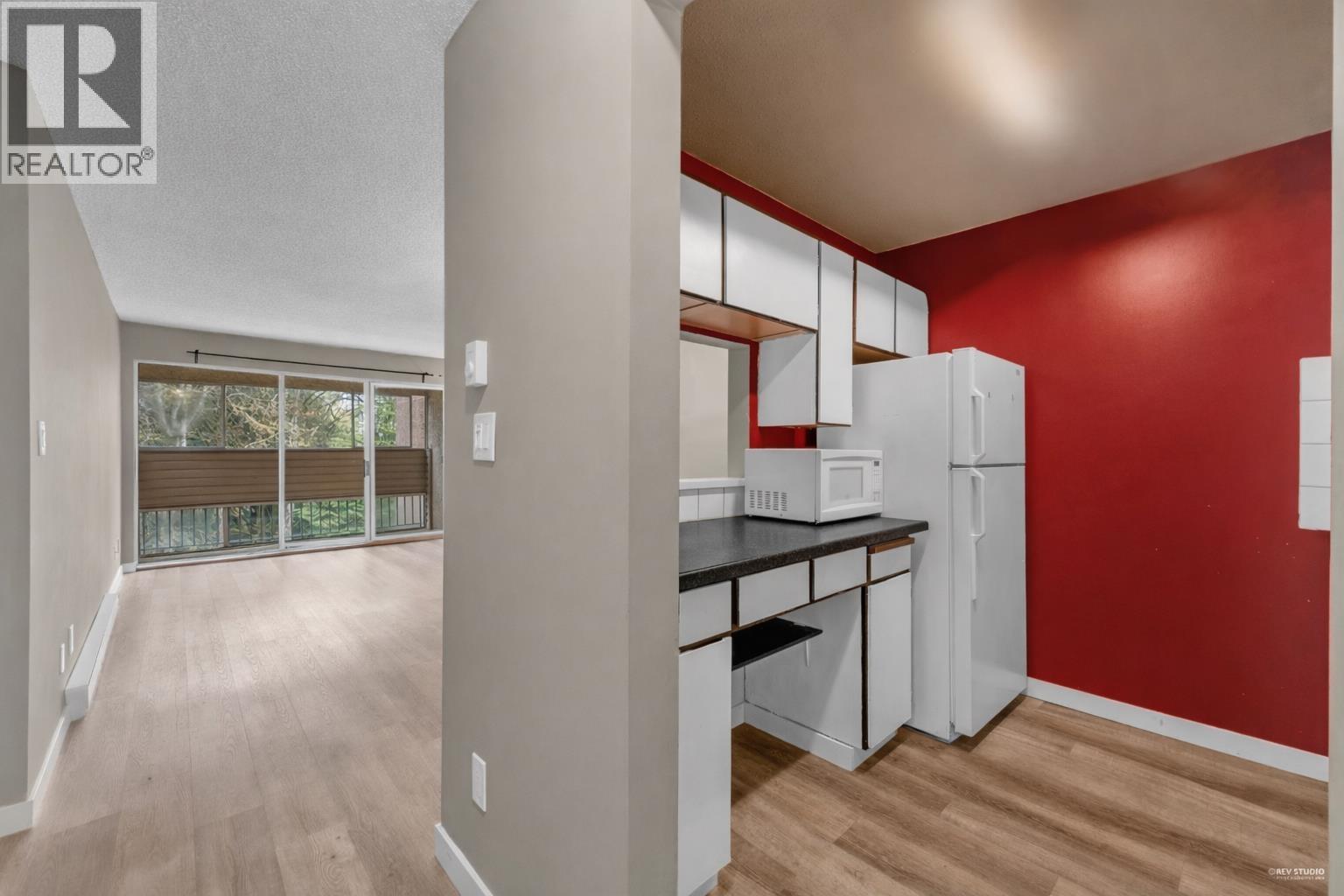 307 8291 Park Road Property Photo 6