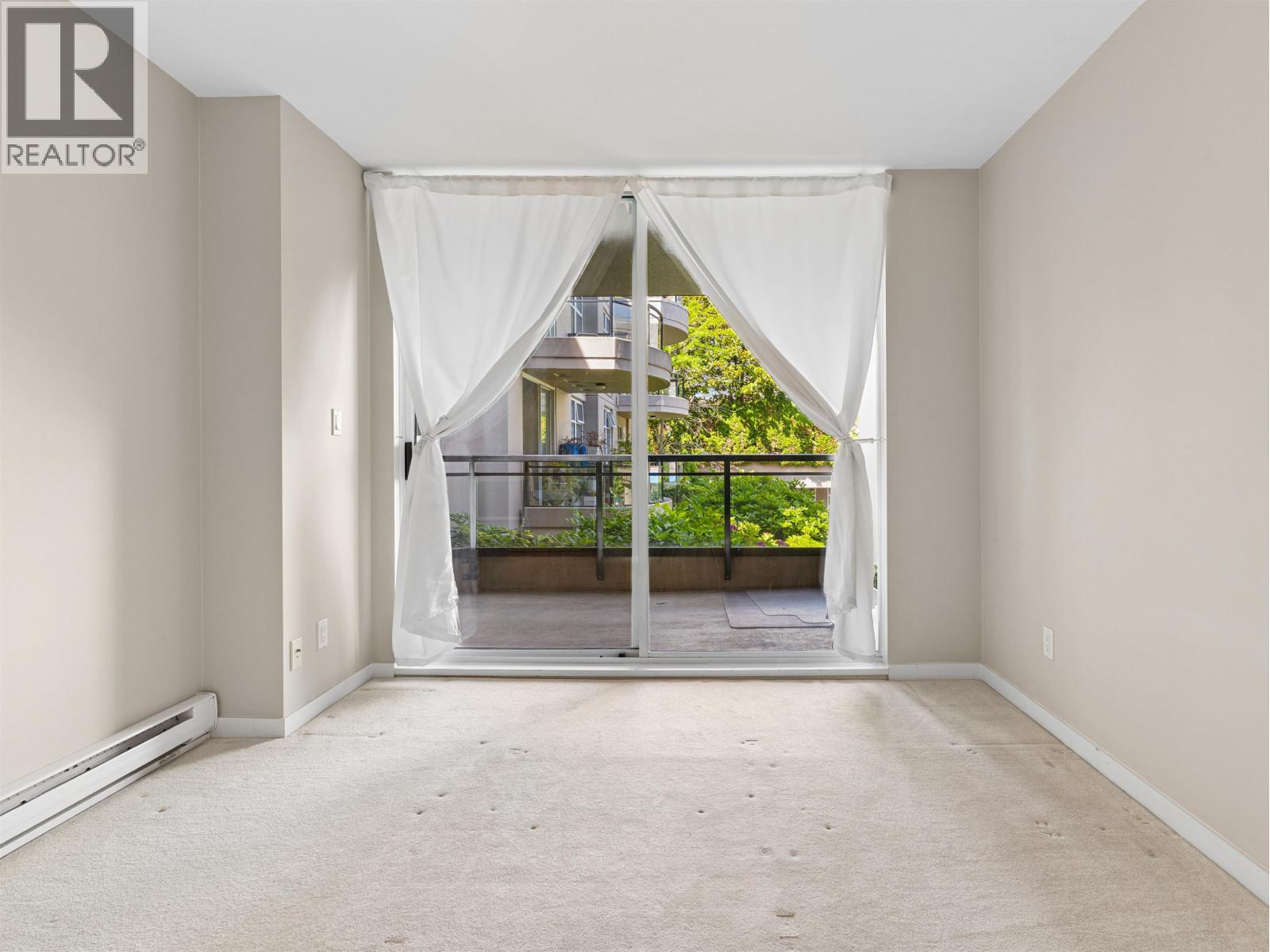 219 8480 Granville Avenue Property Photo 17