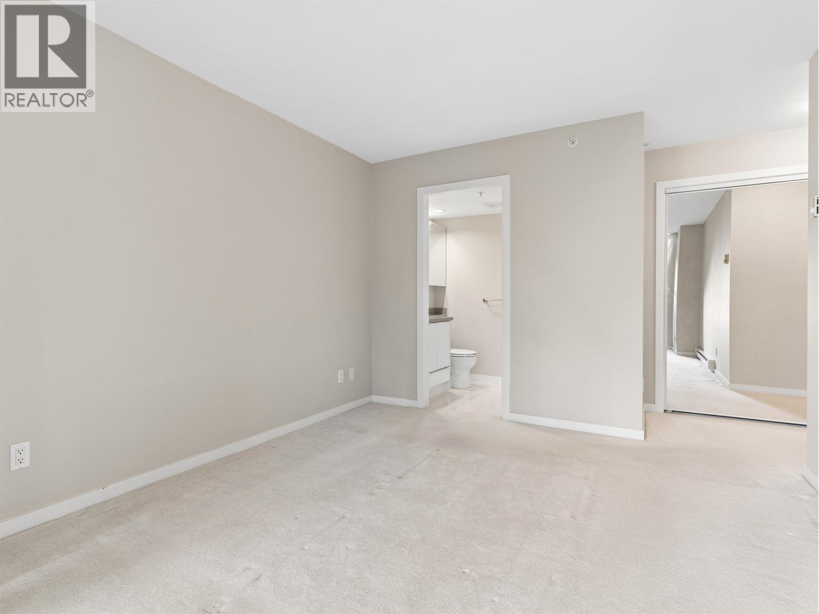 219 8480 Granville Avenue Property Photo 20