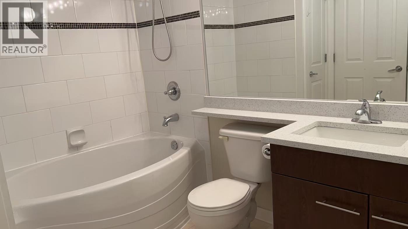 2309 5113 Garden City Road Property Photo 4
