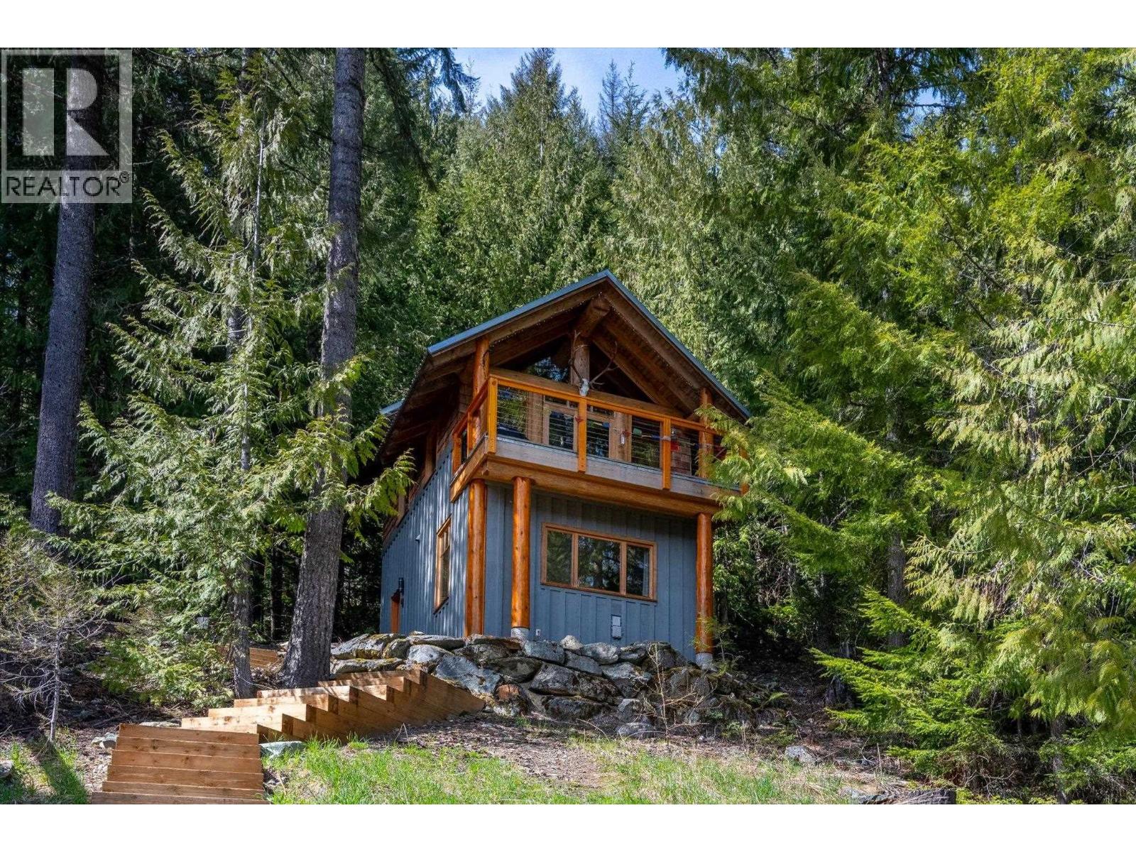 8396 Mountain View Drive Property Photo 1