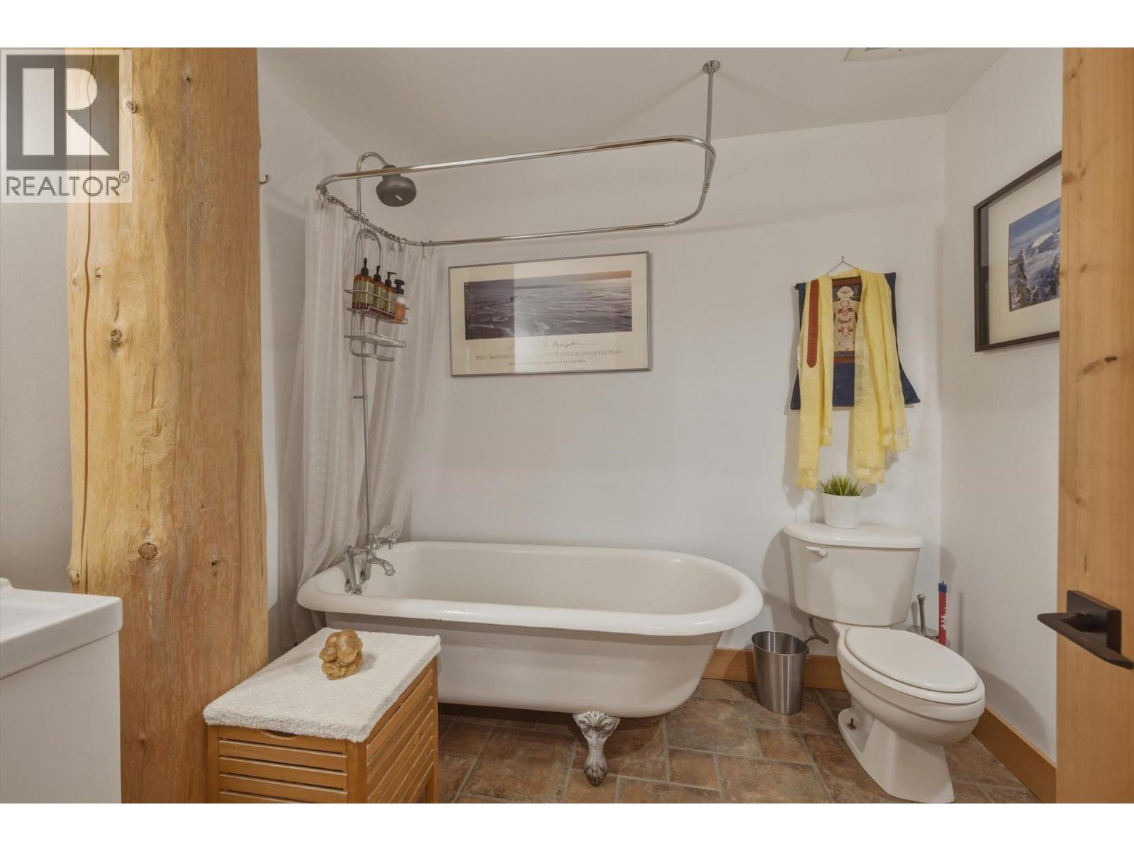 8396 Mountain View Drive Property Photo 15