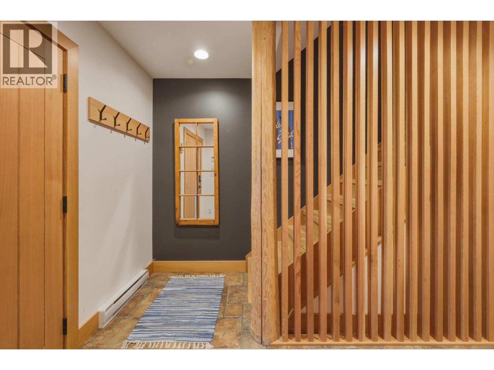 8396 Mountain View Drive Property Photo 17