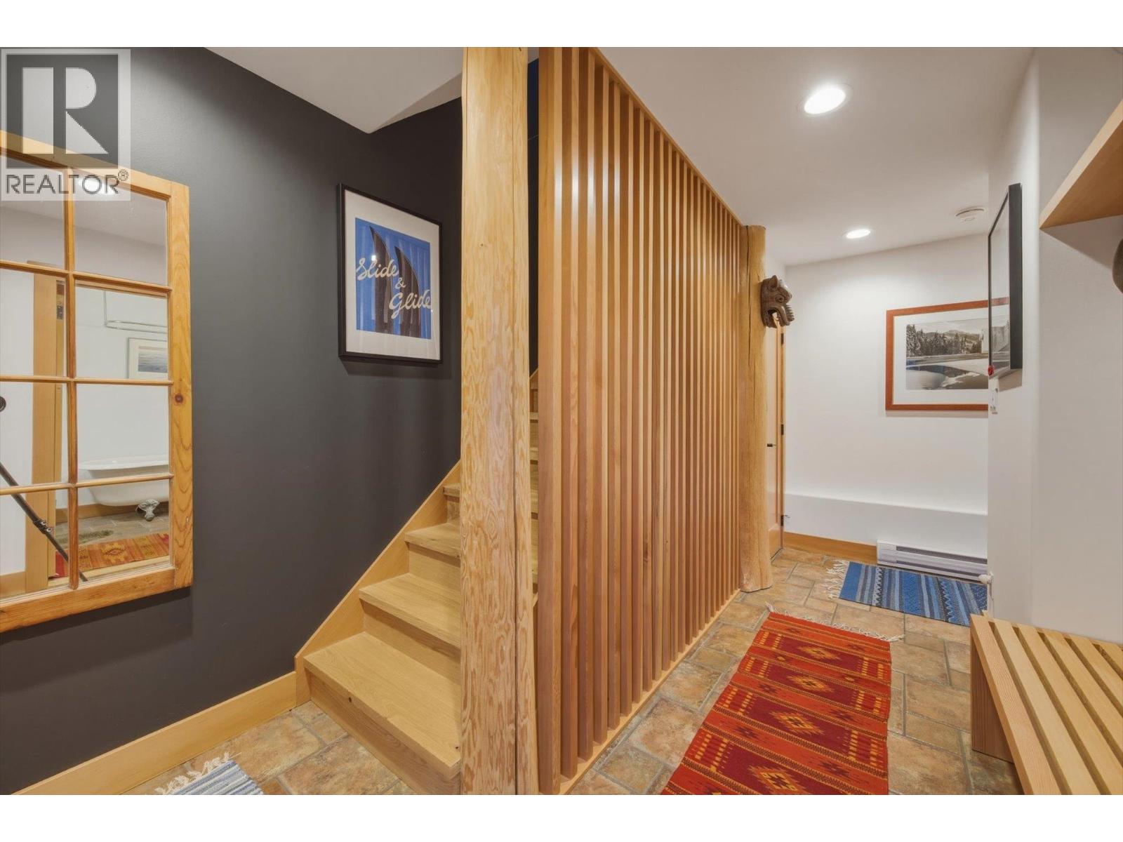 8396 Mountain View Drive Property Photo 18