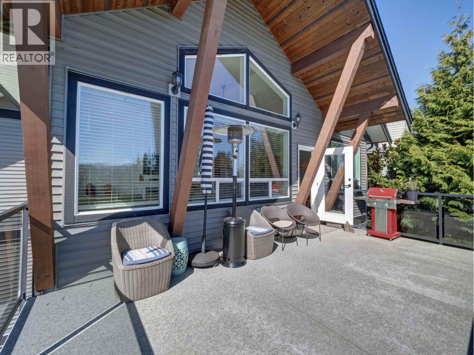 825 Bayview Heights Road Property Photo 12