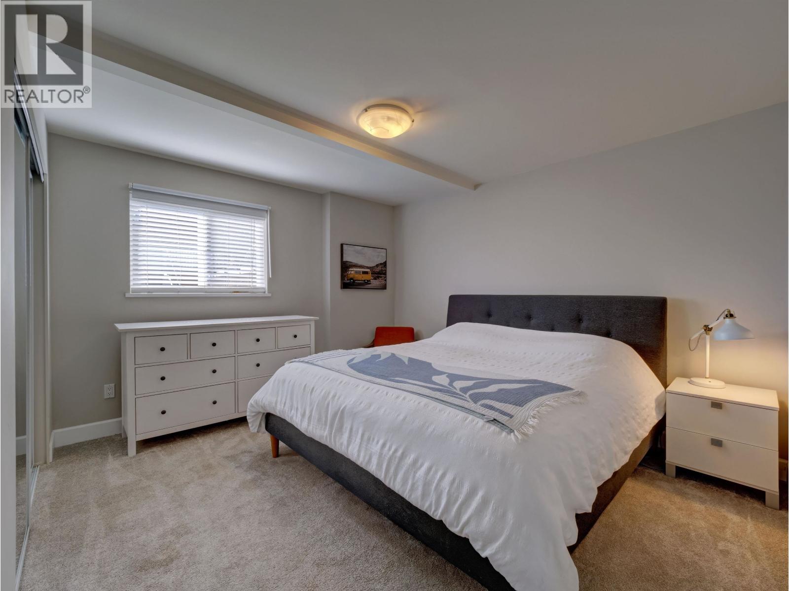 825 Bayview Heights Road Property Photo 18