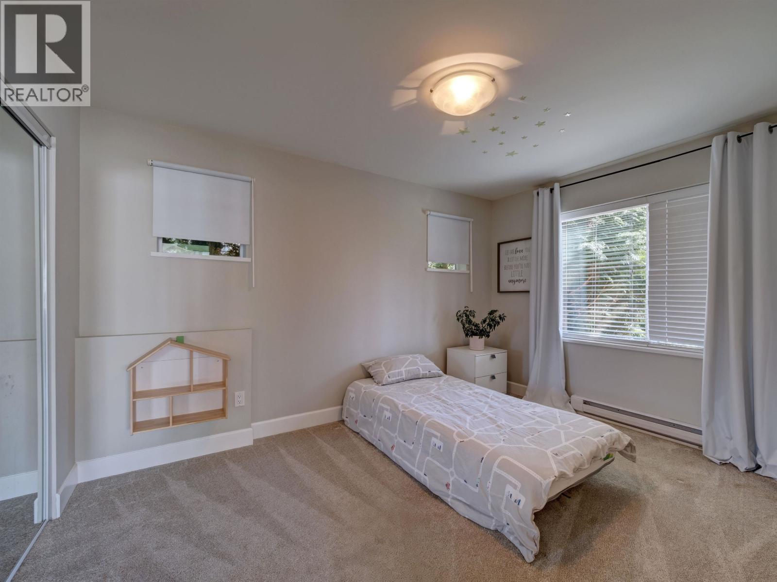 825 Bayview Heights Road Property Photo 19