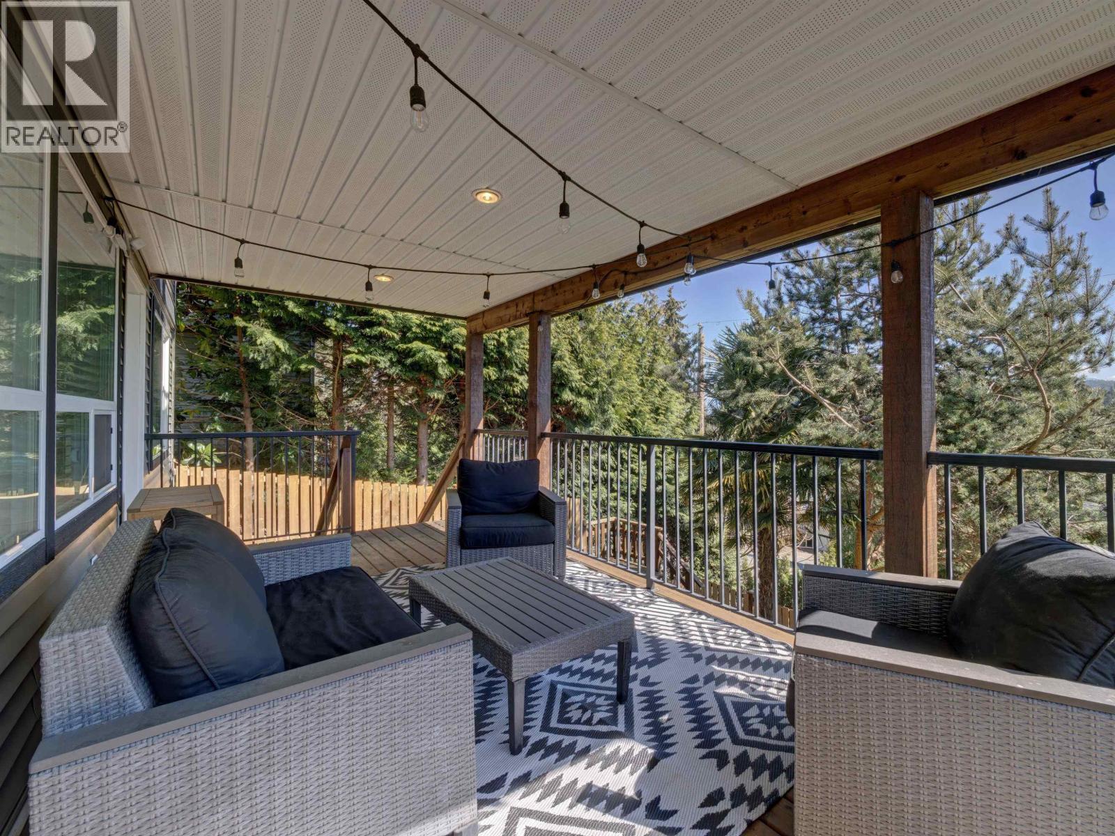825 Bayview Heights Road Property Photo 30