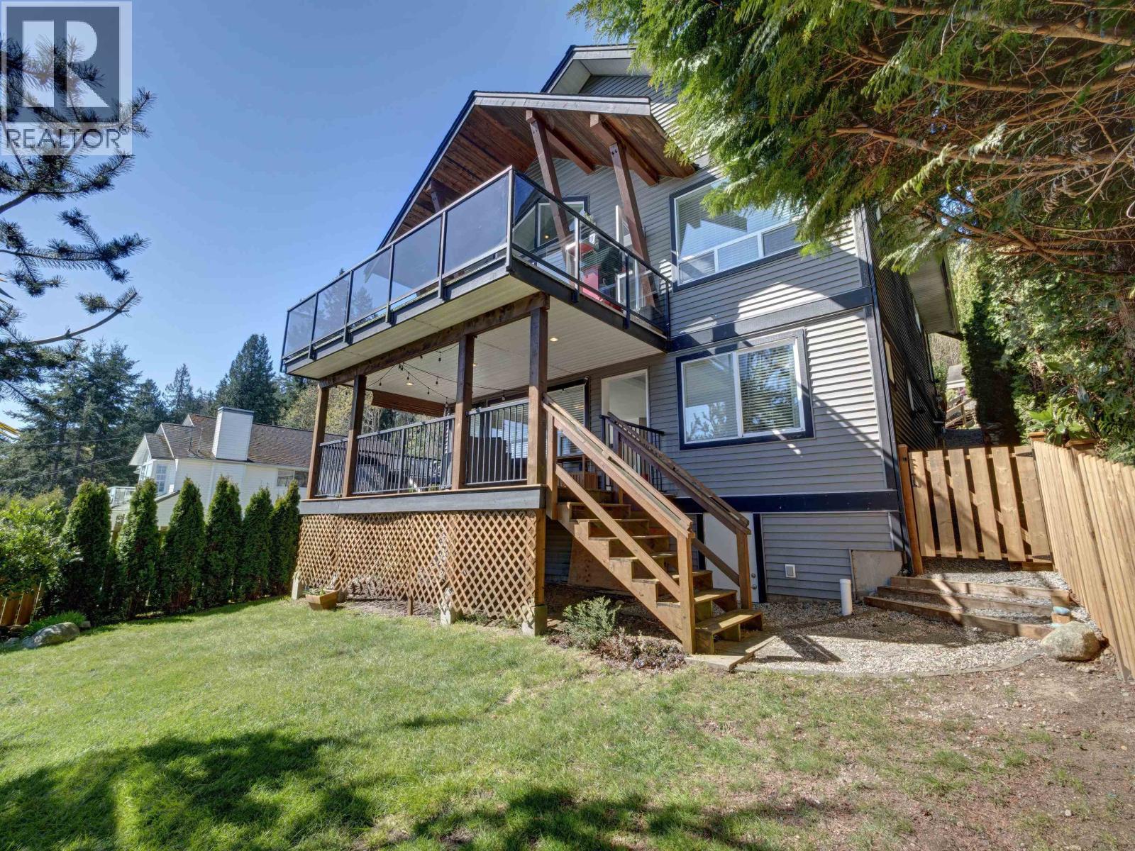 825 Bayview Heights Road Property Photo 32