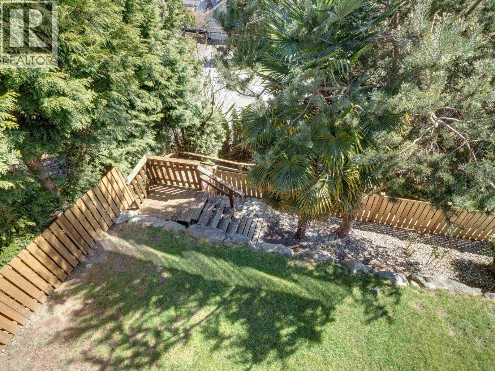 825 Bayview Heights Road Property Photo 33