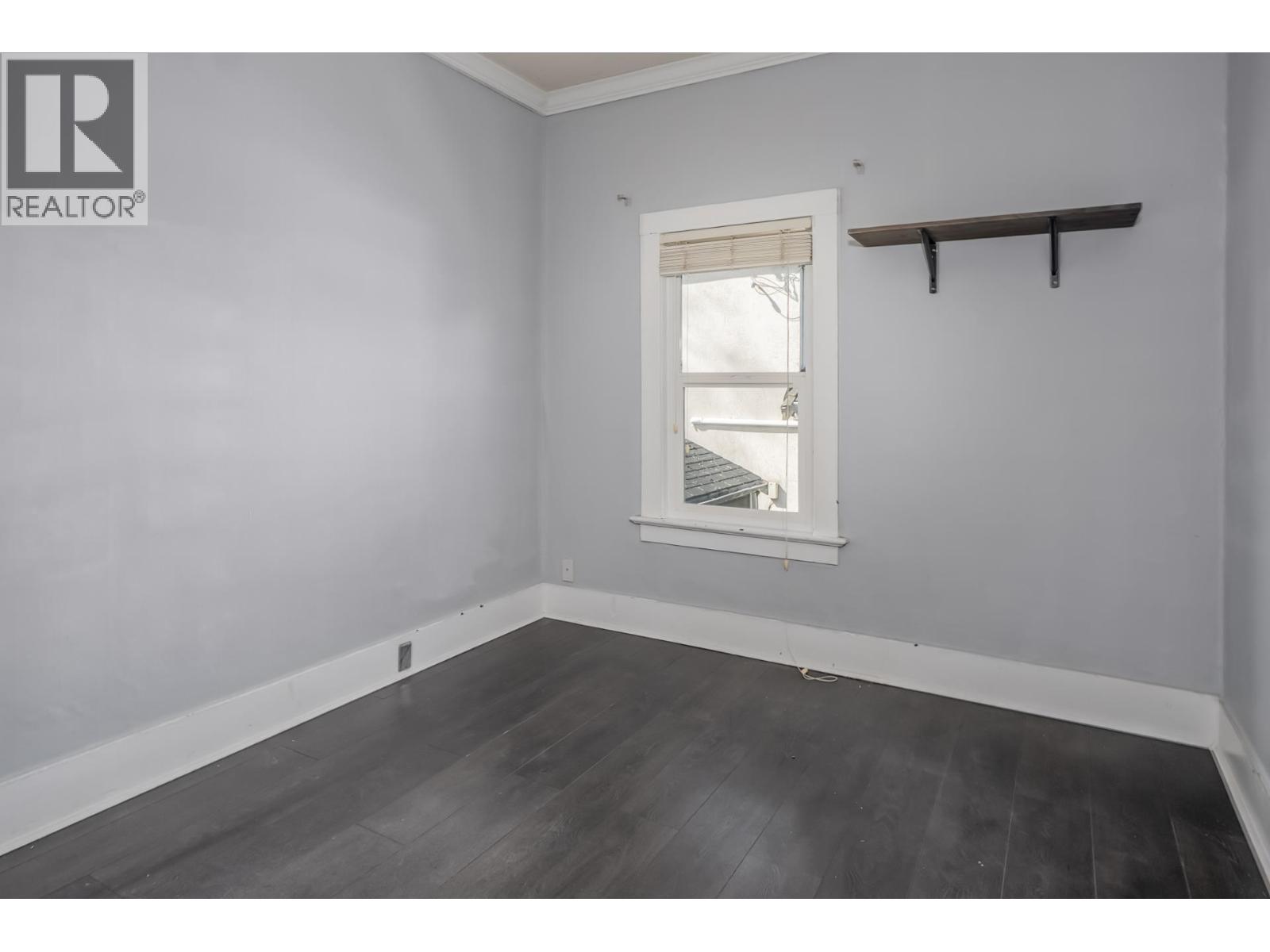 6085 Quebec Street Property Photo 19