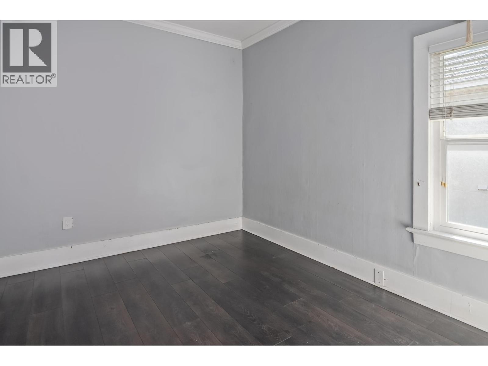 6085 Quebec Street Property Photo 22