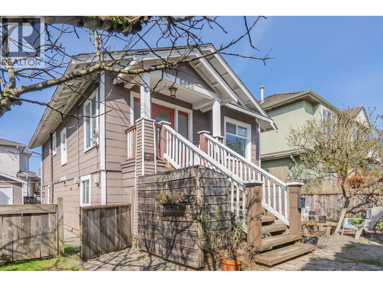 6085 Quebec Street Property Photo 30