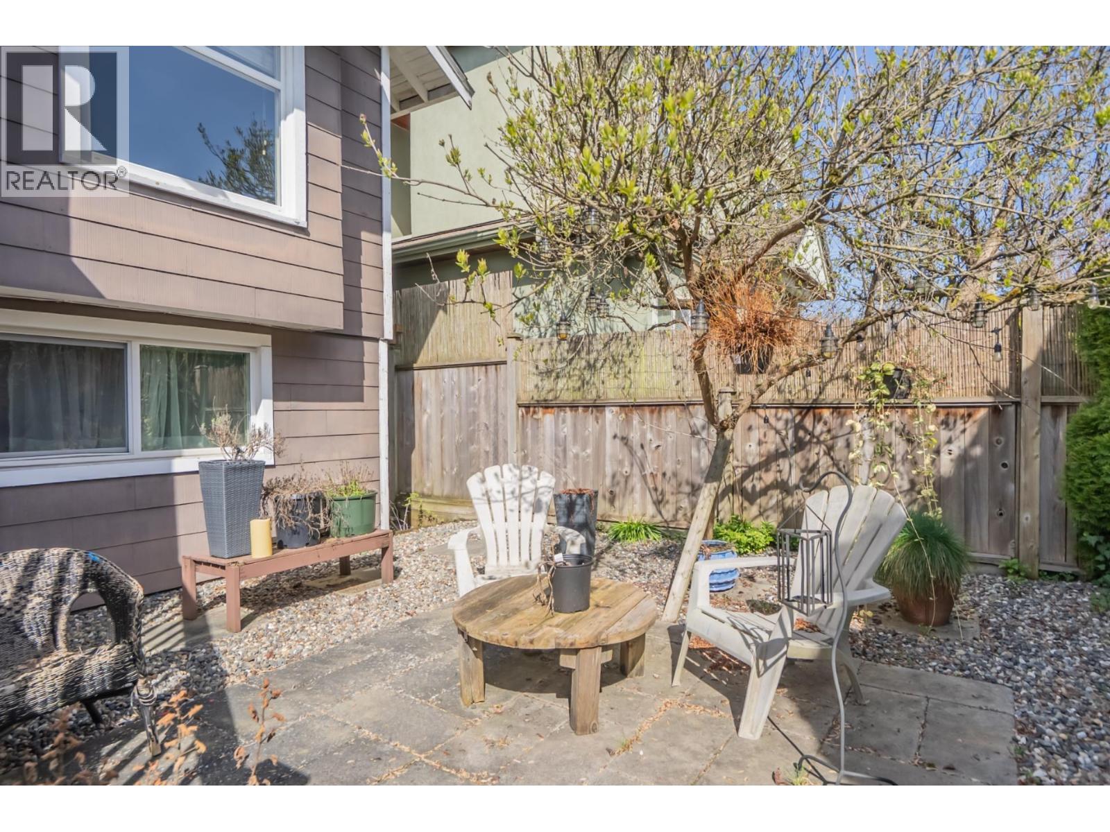 6085 Quebec Street Property Photo 31