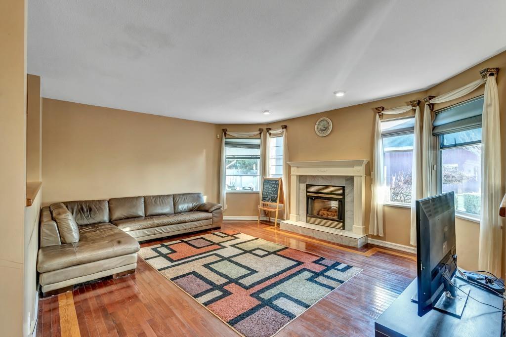 17986 67 Avenue Property Photo 12