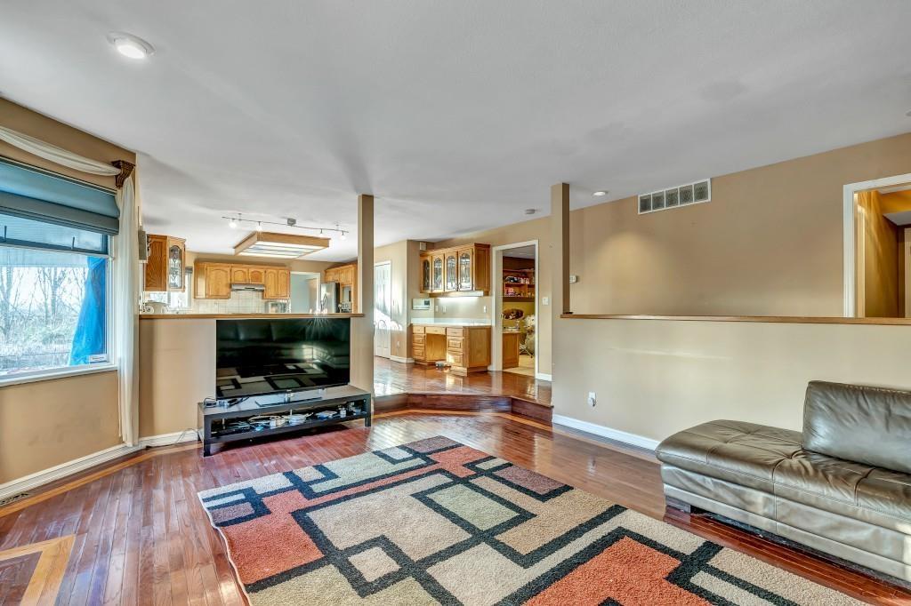 17986 67 Avenue Property Photo 13