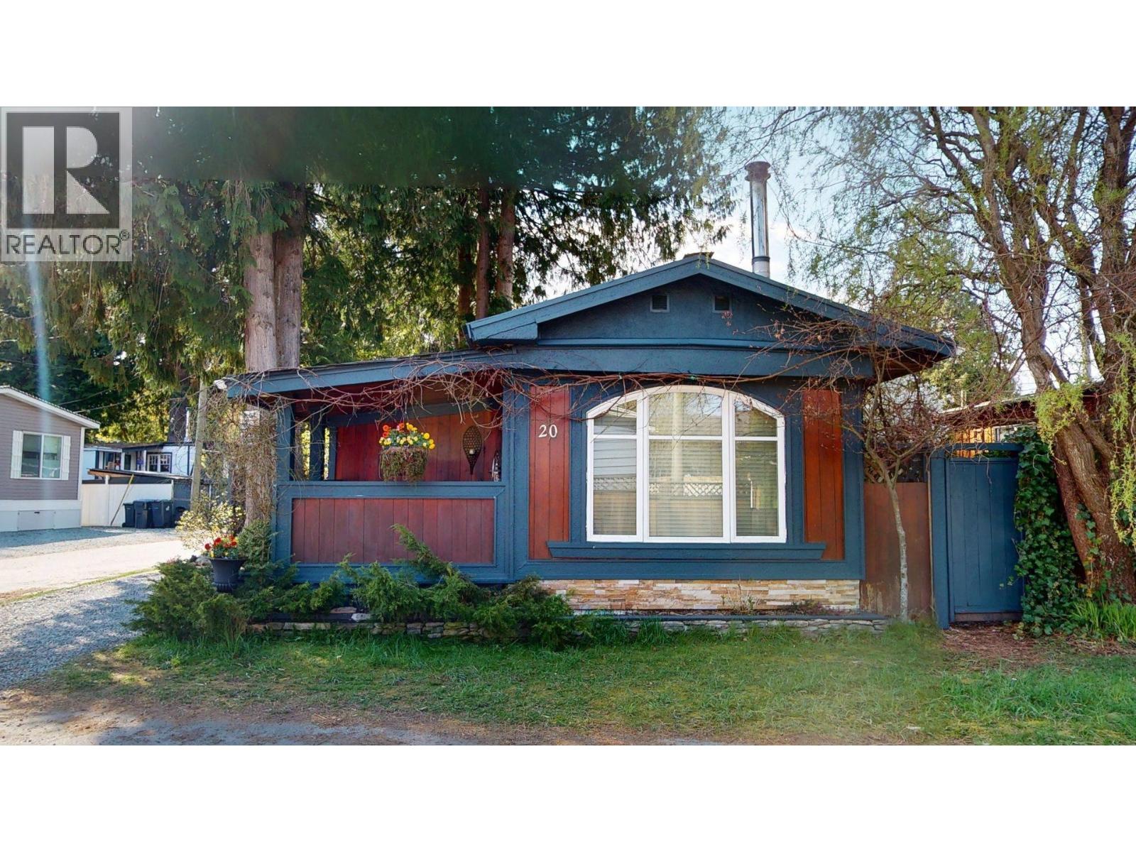 20 40022 Government Road Property Photo 1