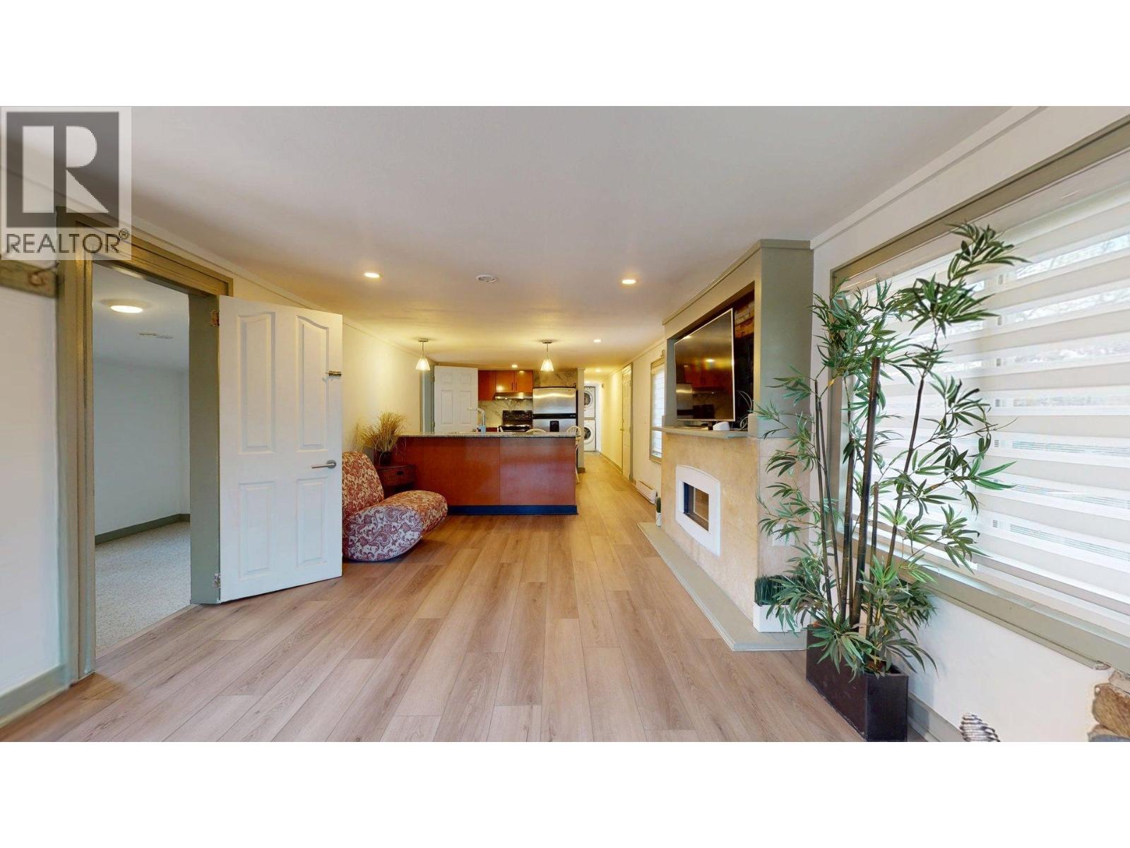 20 40022 Government Road Property Photo 14