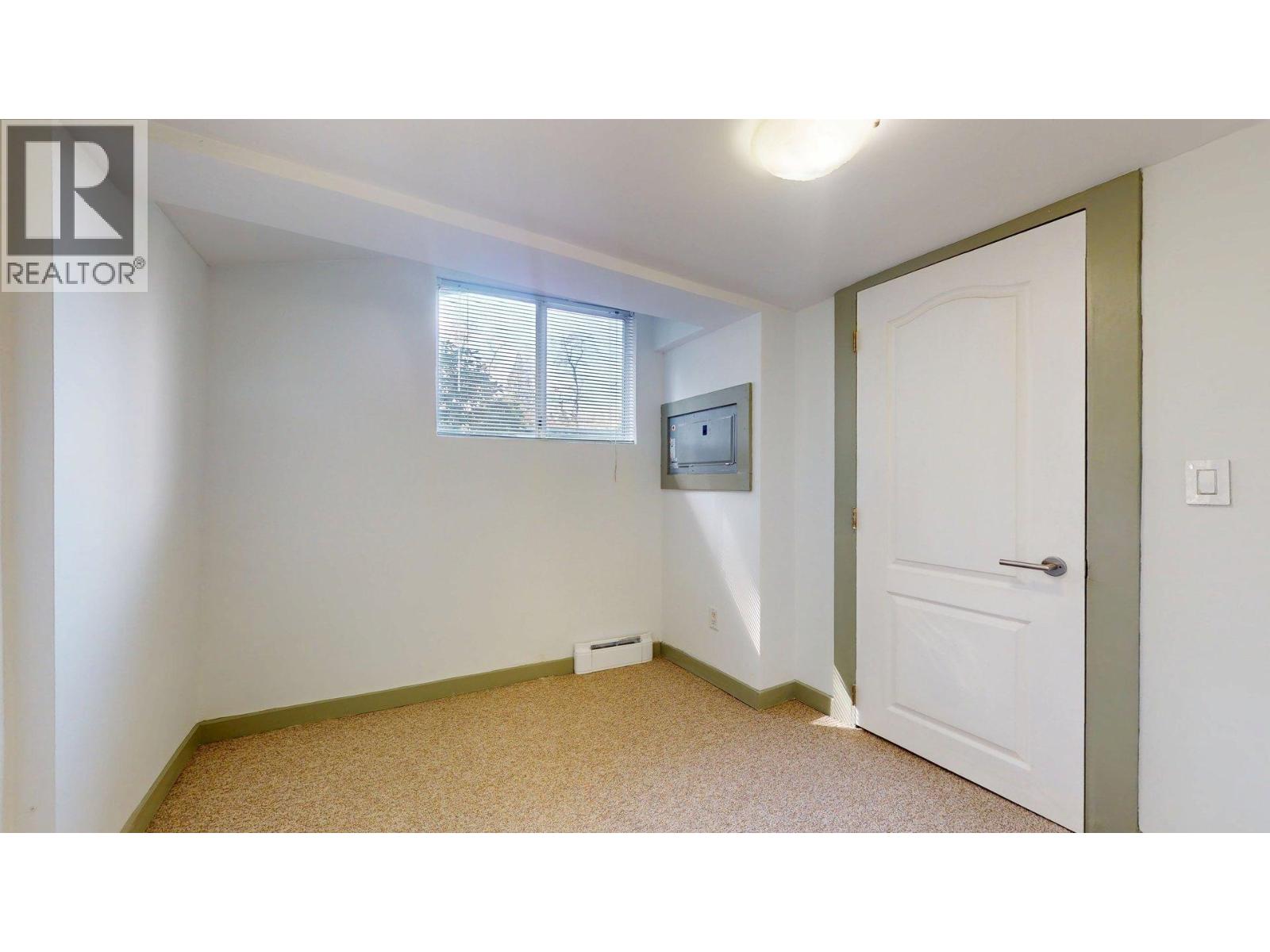 20 40022 Government Road Property Photo 20