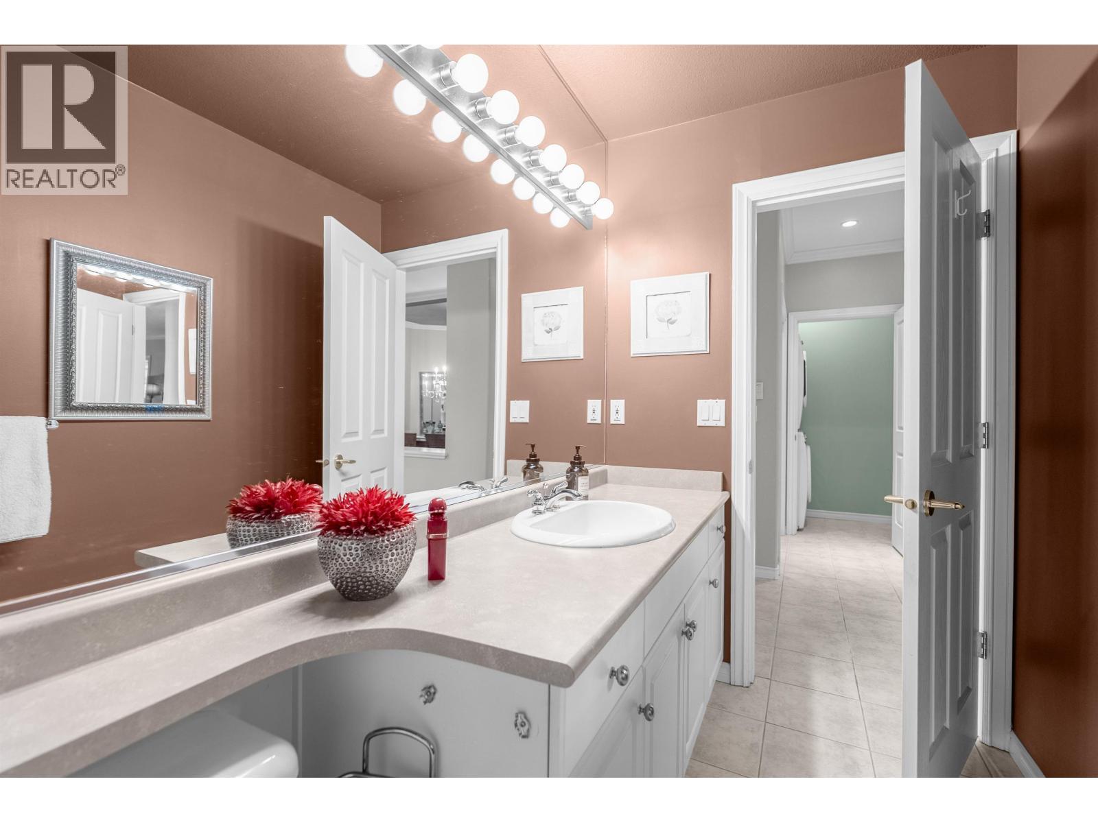 109 3280 Plateau Boulevard Property Photo 23
