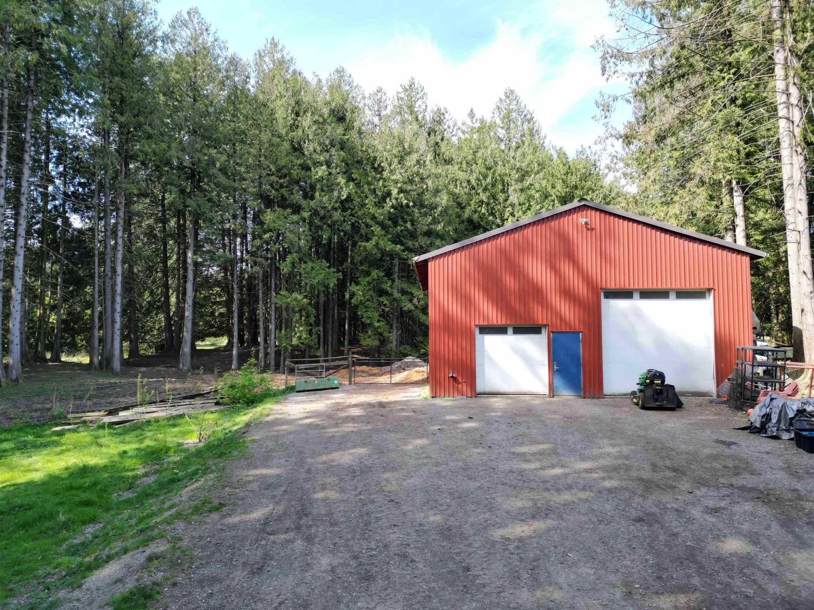 28927 Buchanan Avenue Property Photo 9