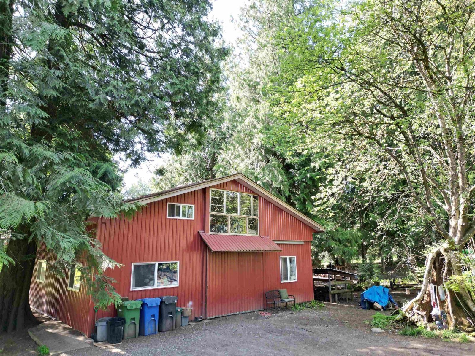 28927 Buchanan Avenue Property Photo 13