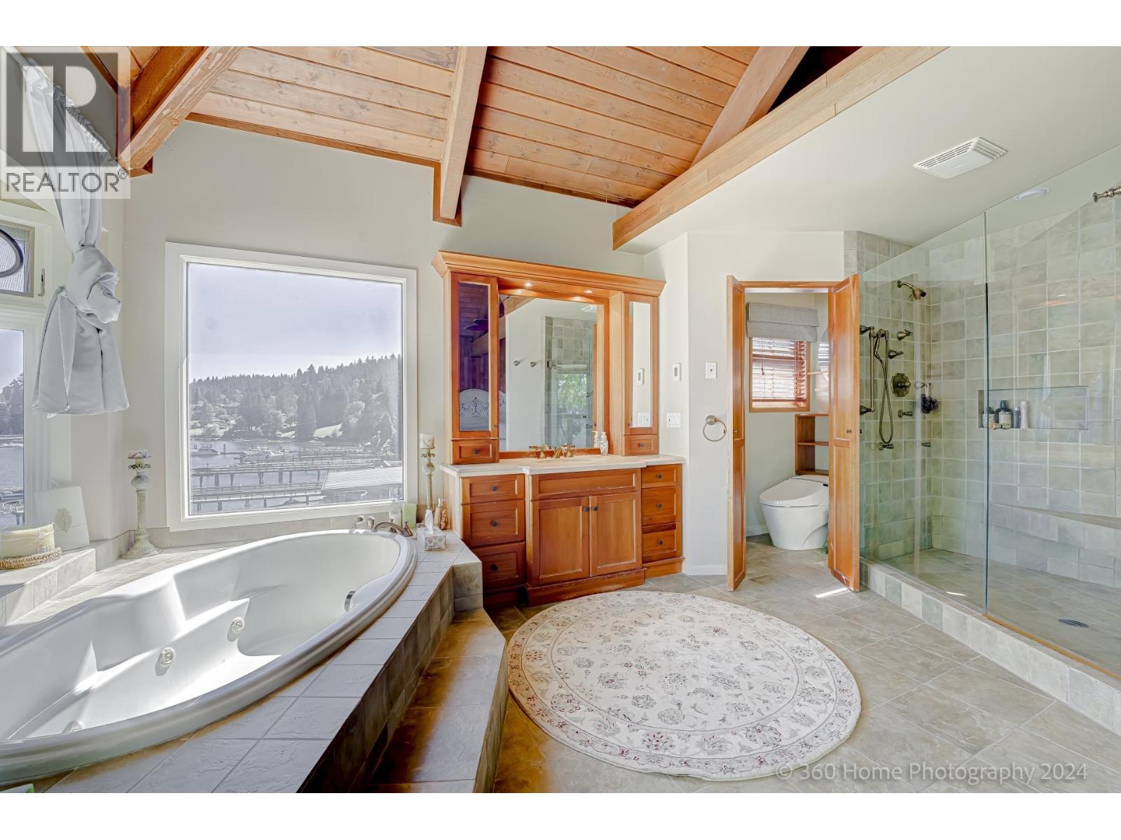 2660 Panorama Drive Property Photo 10
