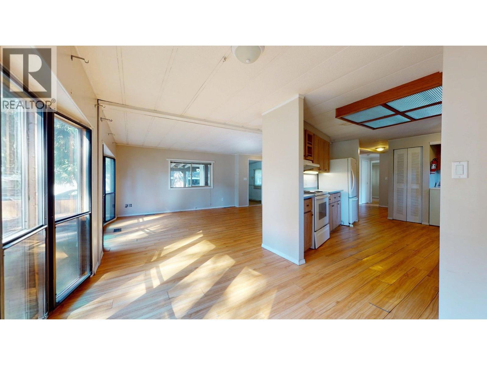 239 1830 Mamquam Road Property Photo 7