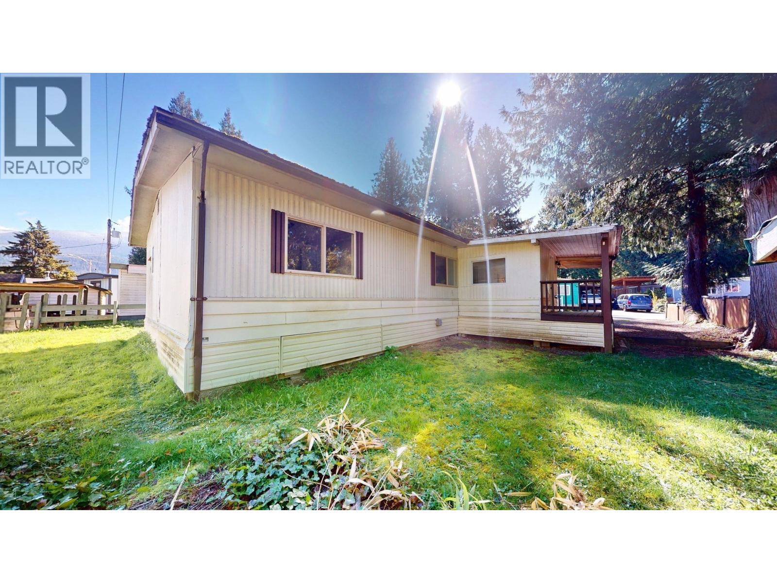 239 1830 Mamquam Road Property Photo 26