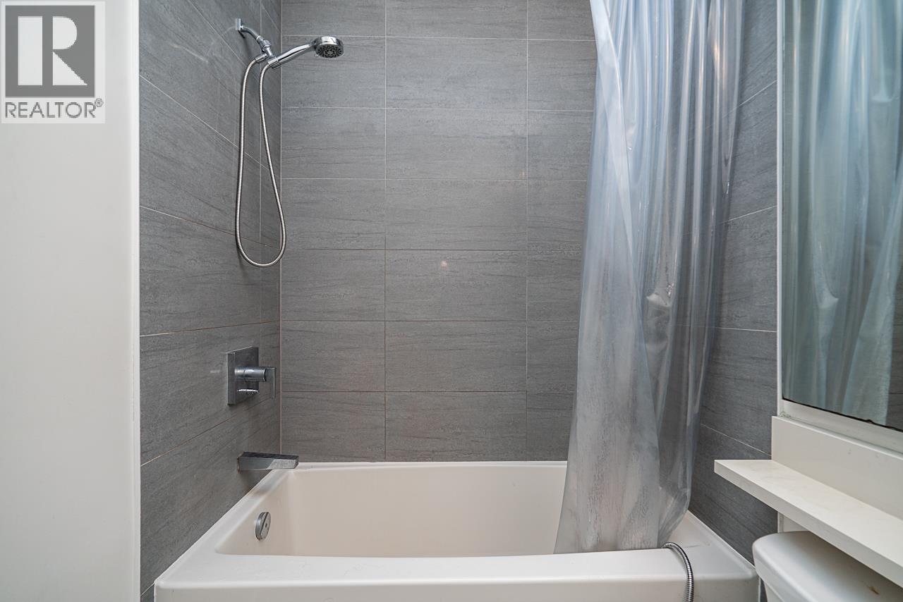 5423 Lougheed Highway Property Photo 16