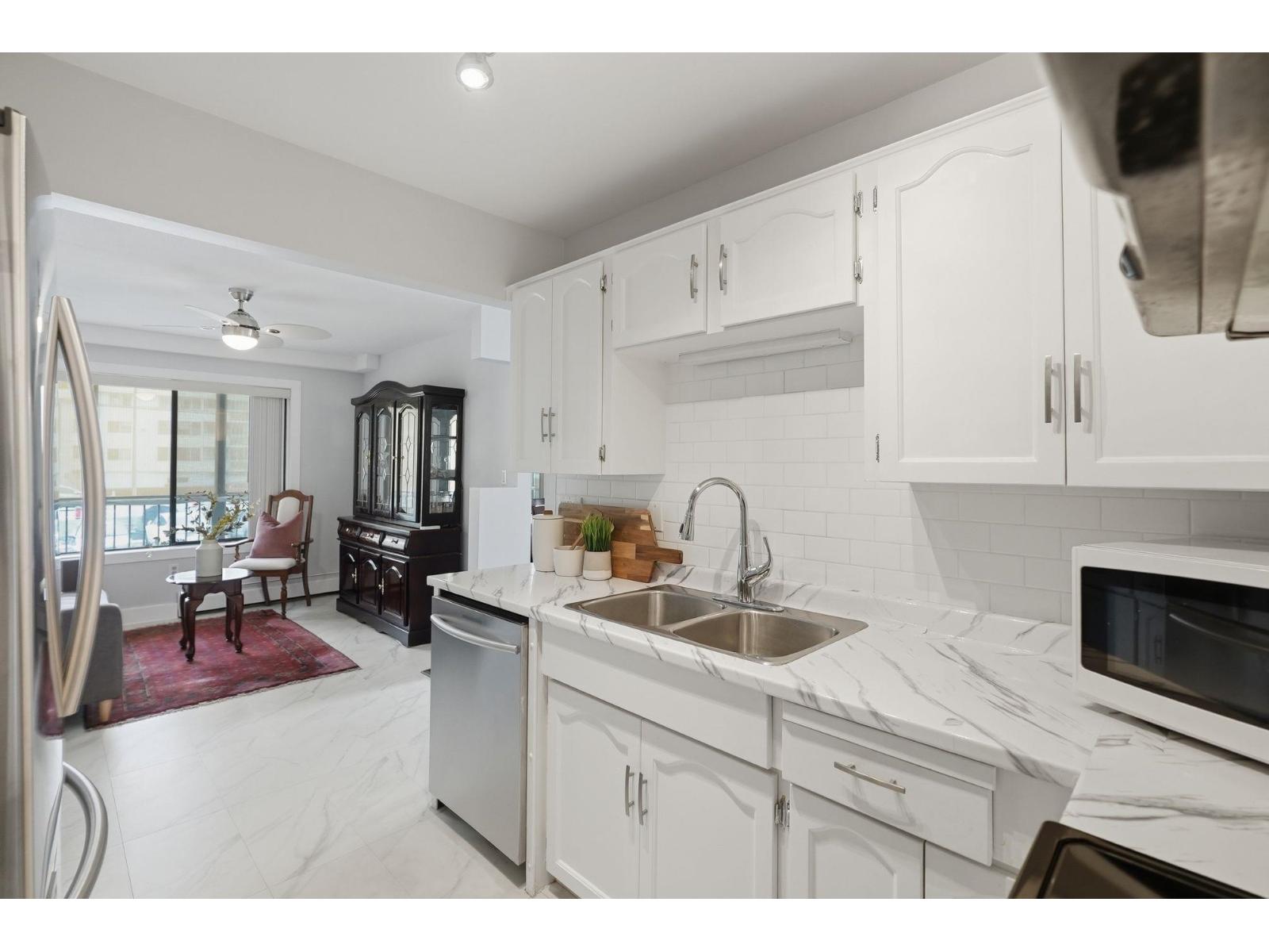 101 2414 Church Street Property Photo 6