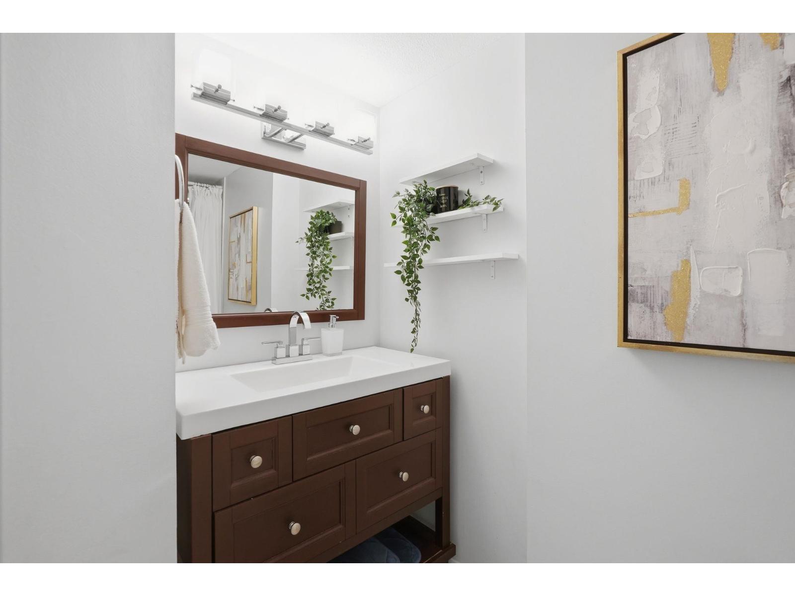 101 2414 Church Street Property Photo 21