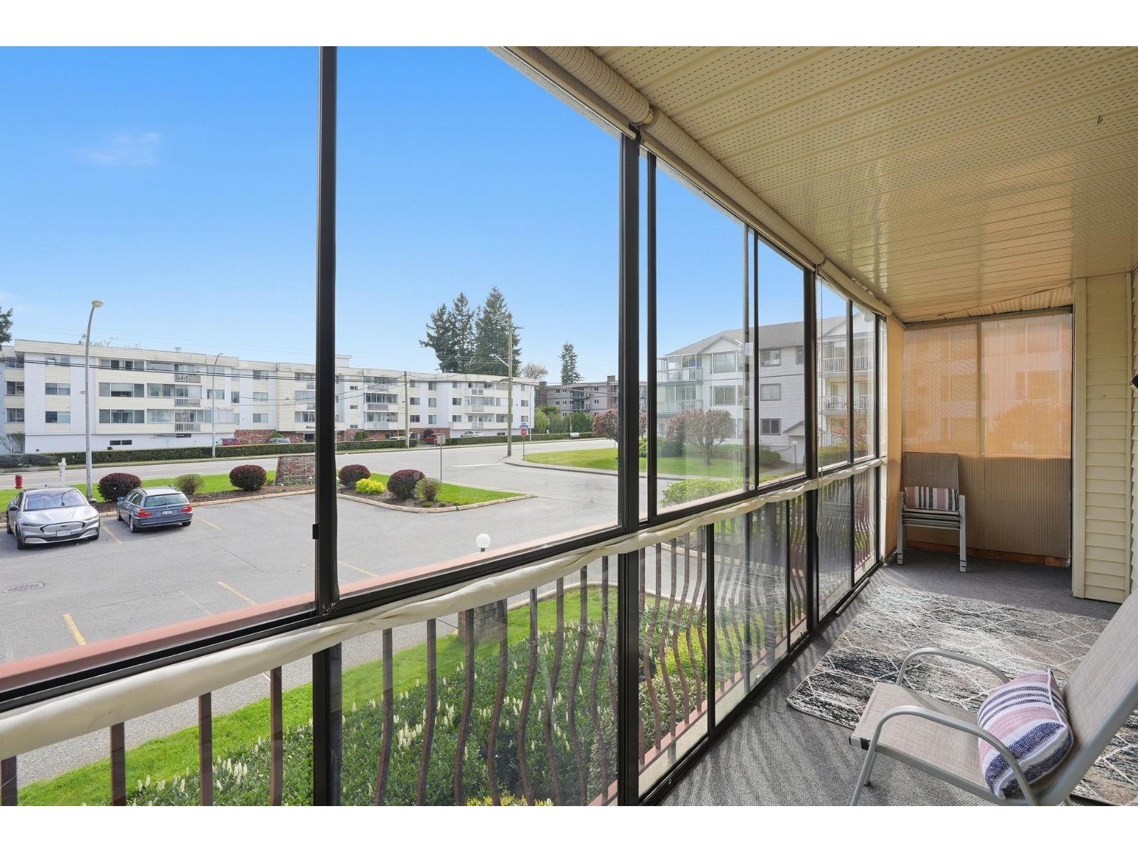 101 2414 Church Street Property Photo 24