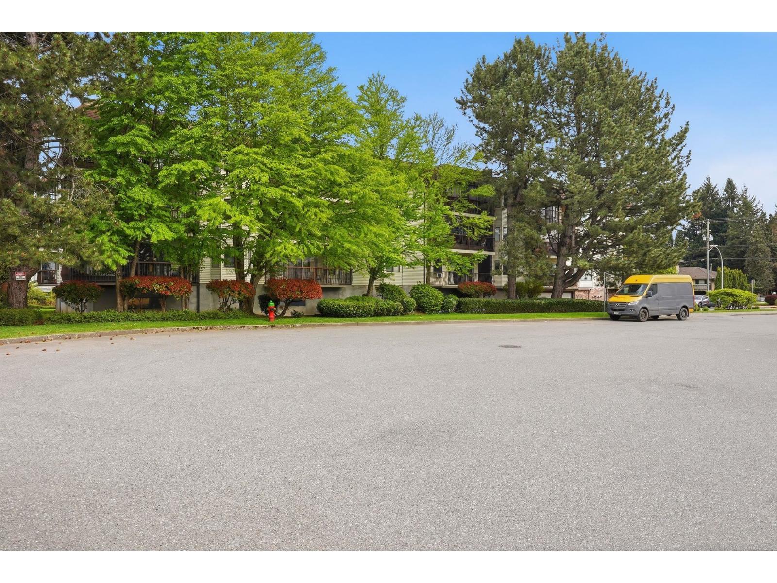 101 2414 Church Street Property Photo 29