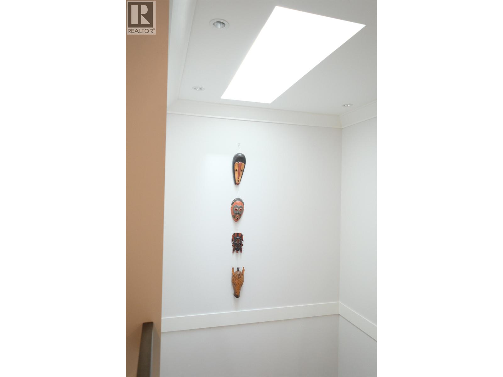 1198 Edgewood Road Property Photo 17