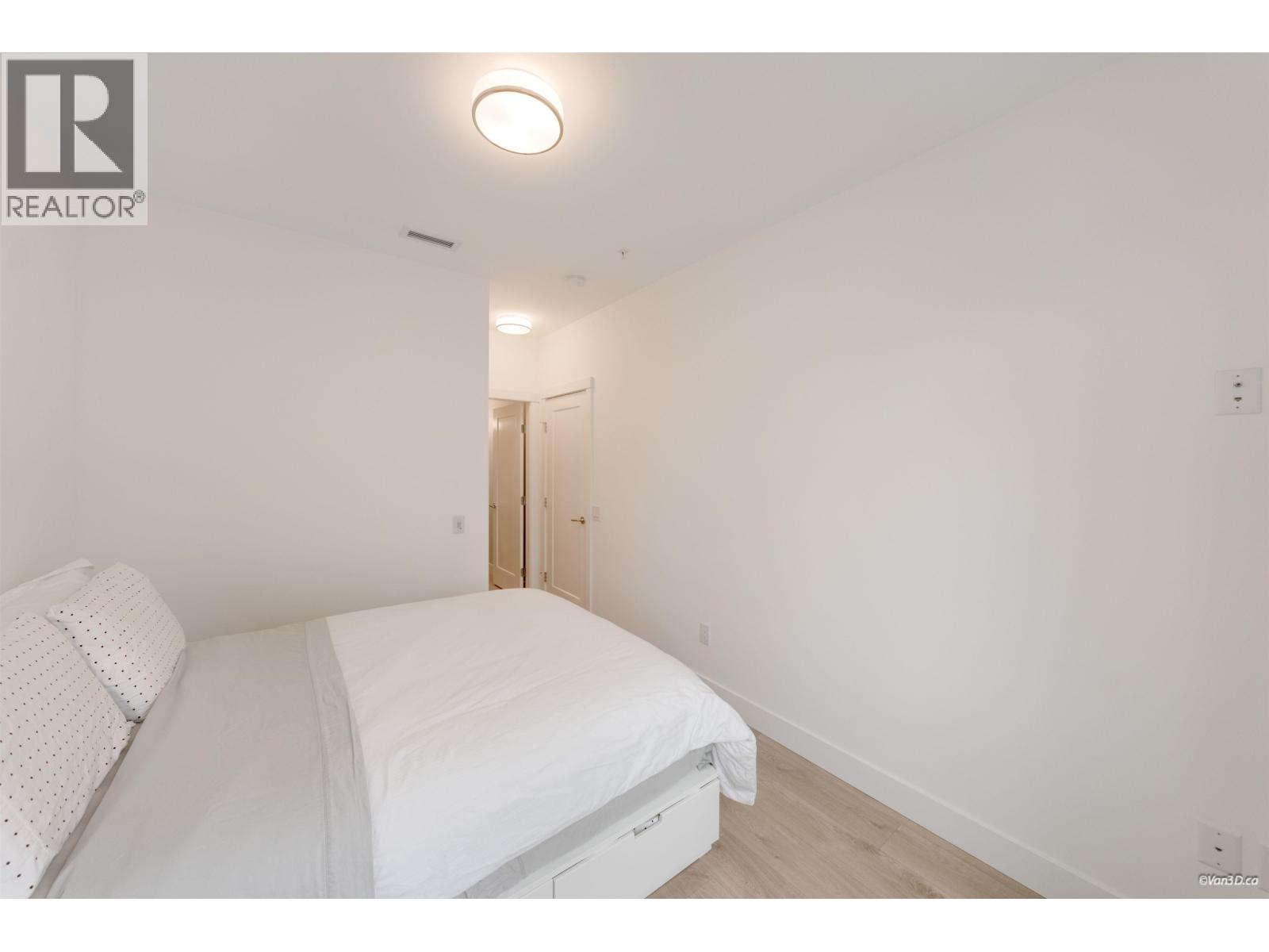 9 8888 Spires Road Property Photo 16