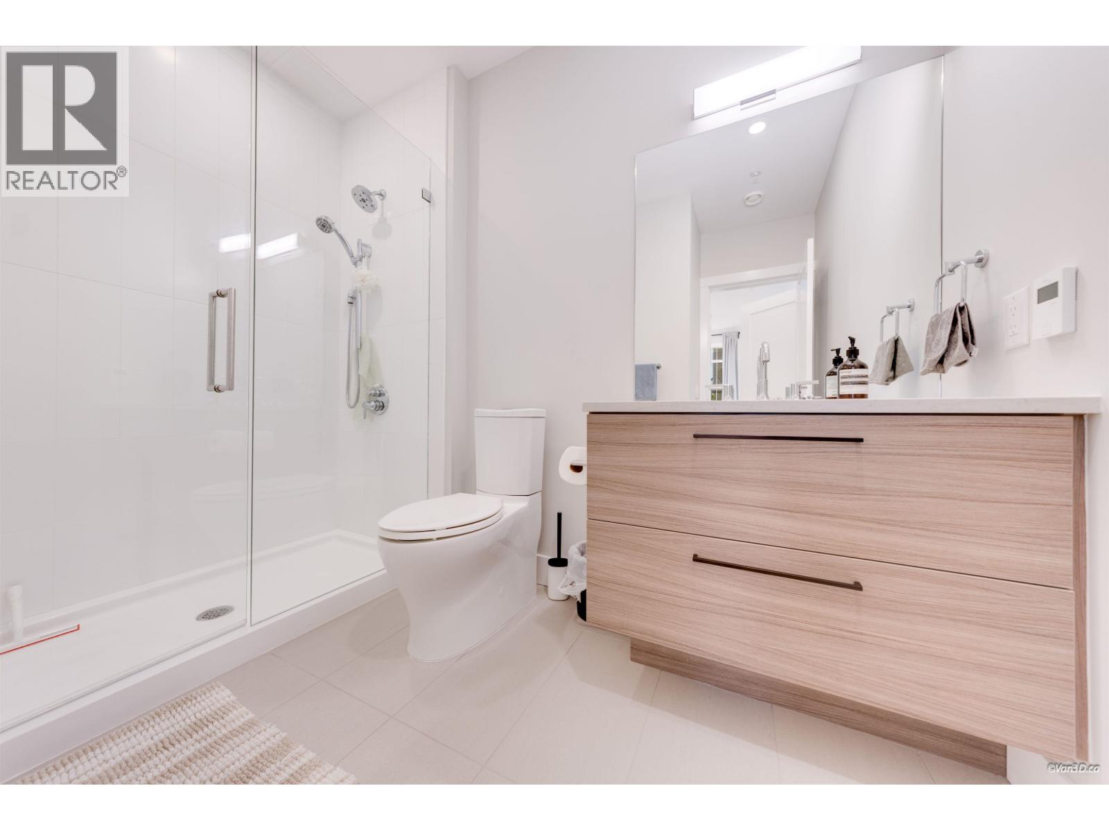 9 8888 Spires Road Property Photo 18